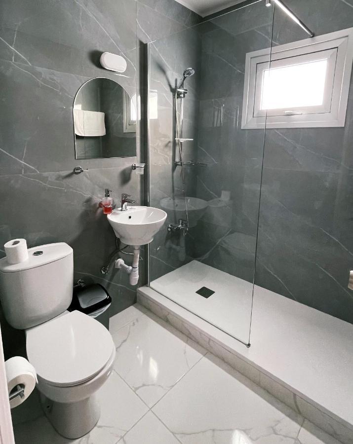 Fotoxenia Luxury Apts Paralimni Luaran gambar